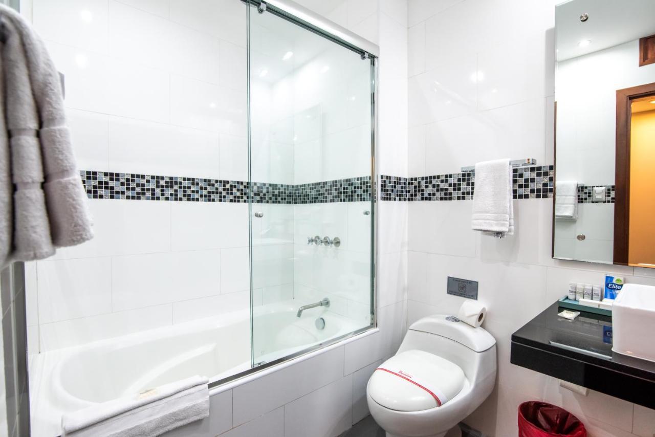 El Polo Apart Hotel & Suites ليما المظهر الخارجي الصورة
