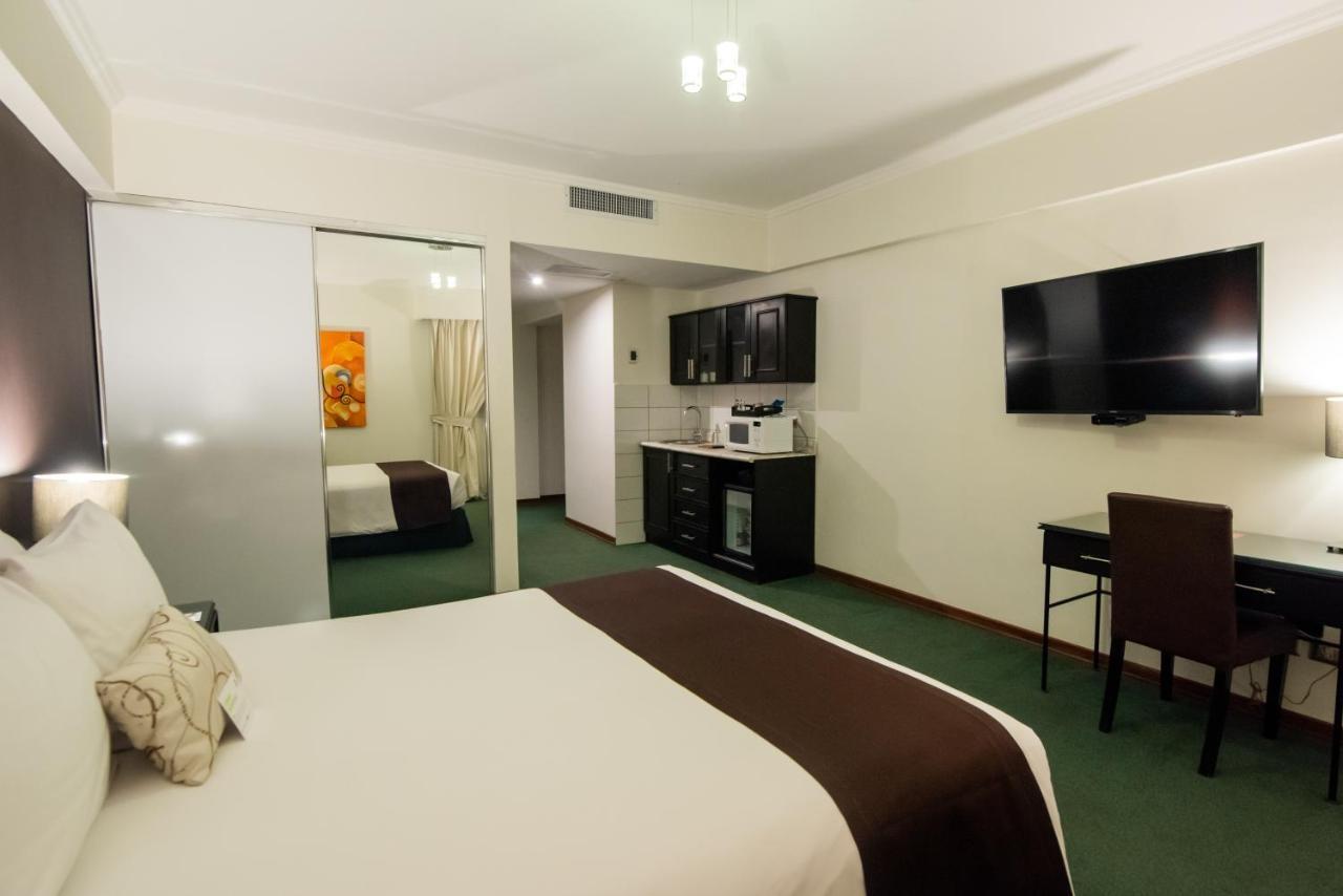 El Polo Apart Hotel & Suites ليما المظهر الخارجي الصورة