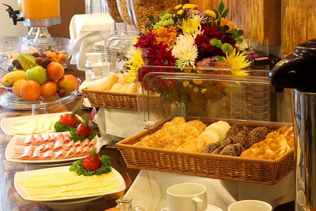 El Polo Apart Hotel & Suites ليما المظهر الخارجي الصورة