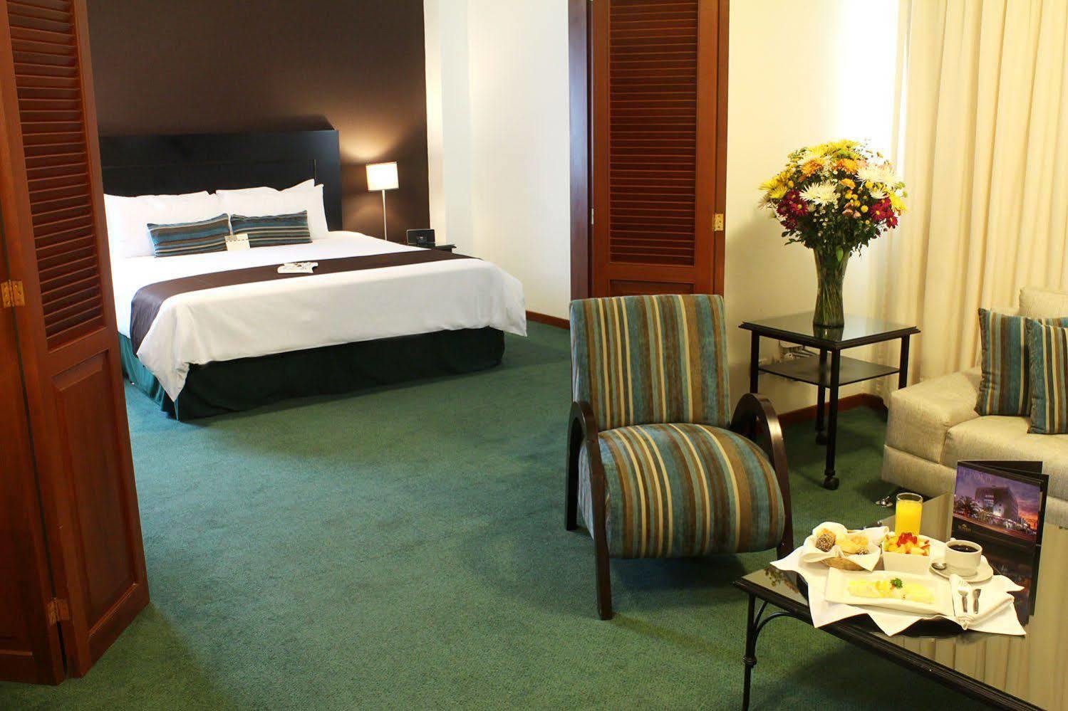 El Polo Apart Hotel & Suites ليما المظهر الخارجي الصورة