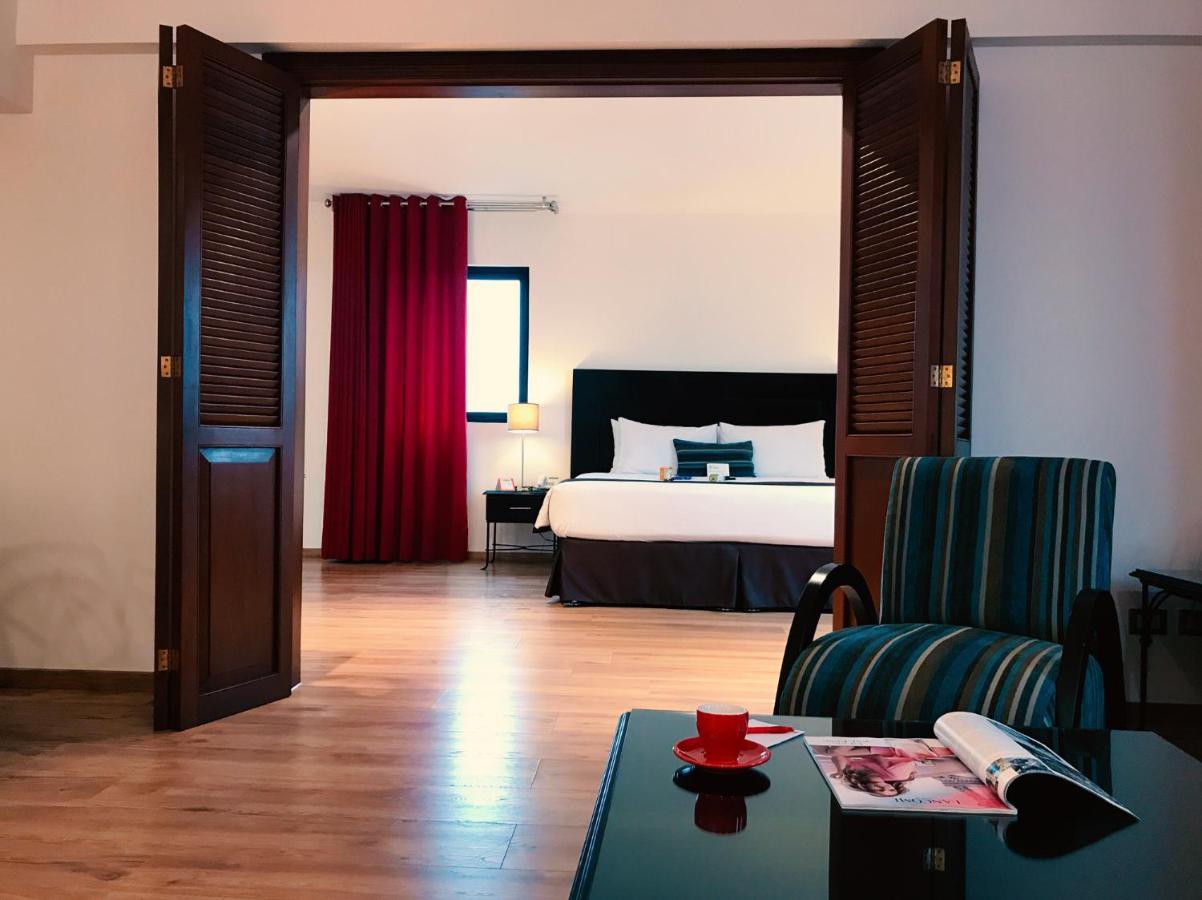 El Polo Apart Hotel & Suites ليما المظهر الخارجي الصورة